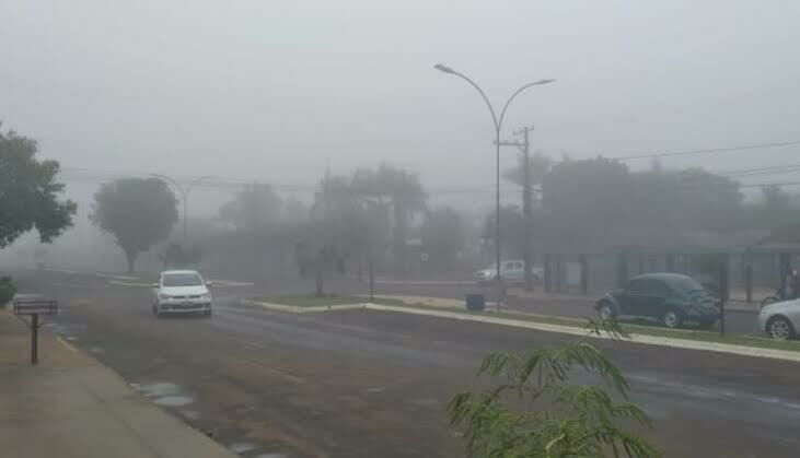 Imagem de compartilhamento para o artigo Chapadão do Sul e Paraíso das Águas tem mínima de 10°C; região segue sob alerta de chuva e queda de temperatura da MS Todo dia